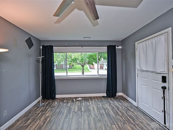 4th image of 2908 Blackhawk Rd