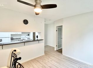 75 Ellen St #101, Barrie, ON L4N 7R6