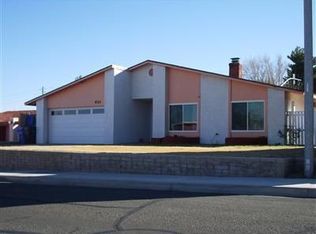 920 Pinon Dr, Barstow, CA 92311