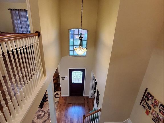 4th image of 2028 Austin Dr #1