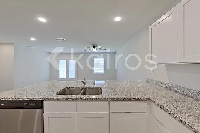 55 Cora Rd — Photo 10
