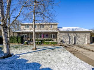 1675 SW Filbert Ln, Dallas, OR 97338