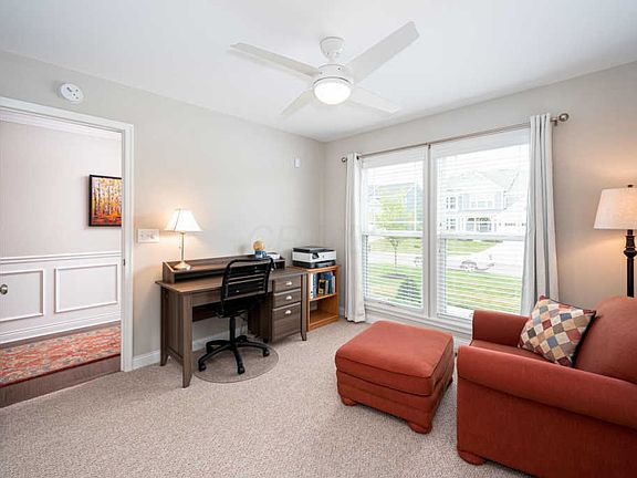 5th image of 3540 Woodland Dr
