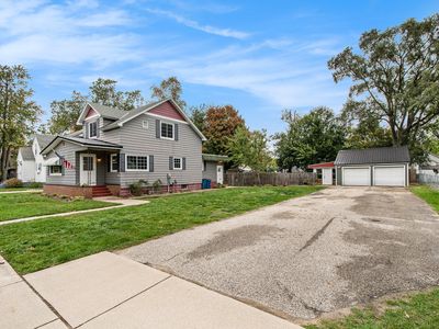 321 N Colonial St, Zeeland, MI, 49464