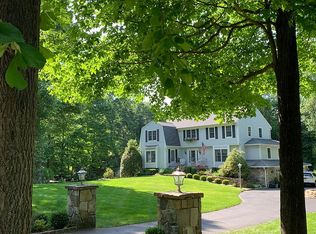 51 Oscaleta Rd, South Salem, NY 10590