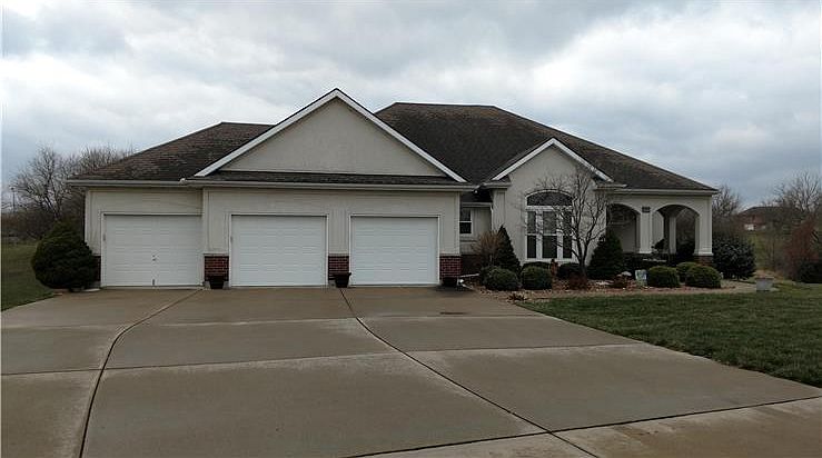 1st image of 1309 Foxtail Dr