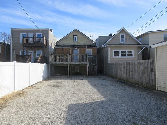 2nd image of 915 Ferdinand Ave