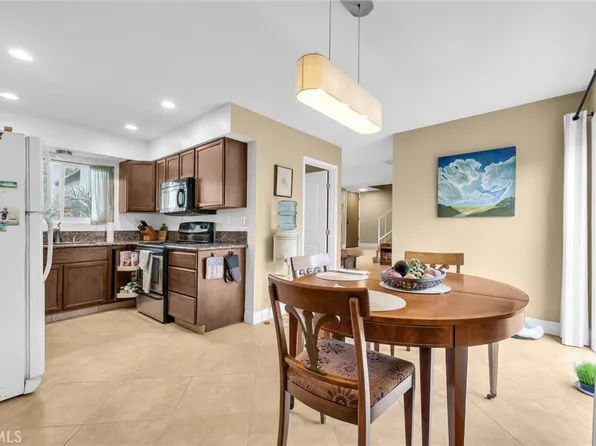 855 N Lemon St Unit 6, Orange, CA 92867