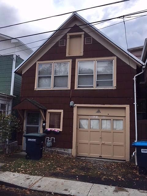 2nd image of 2 Reynolds Ave