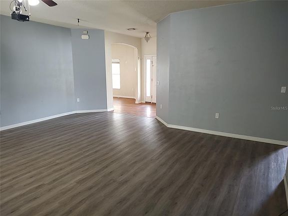 4th image of 3114 NE 24TH PLACE