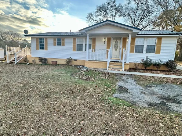 1111 Adrian Cir, Greensboro, GA 30642