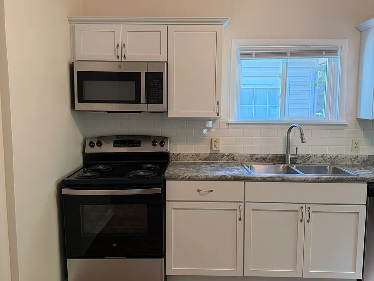 1519 Wilson St #A — Photo 22