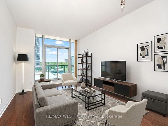 4th image of 3391 Bloor St W #609