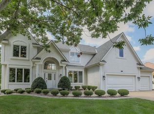 13112 Granada Rd, Leawood, KS 66209