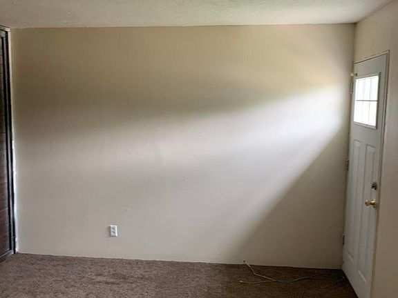 2nd image of 9663 Nicholson Rd