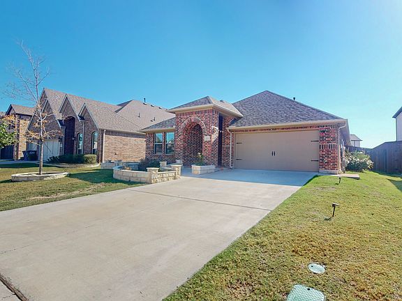 3rd image of 3111 Northpoint Dr