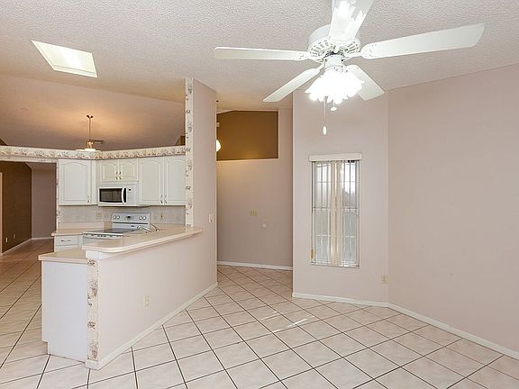 4th image of 11743 Kennington Ct