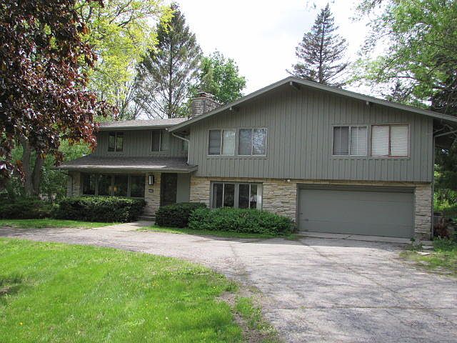 1st image of 18305 Benington Dr