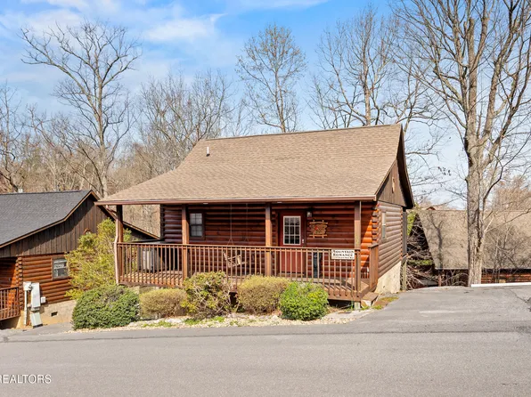 1529 Bears Den Way, Sevierville, TN 37862