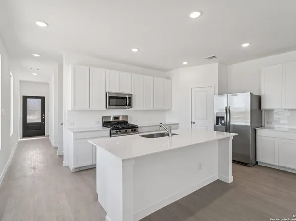 15519 Crescent Pine, San Antonio, TX 78253