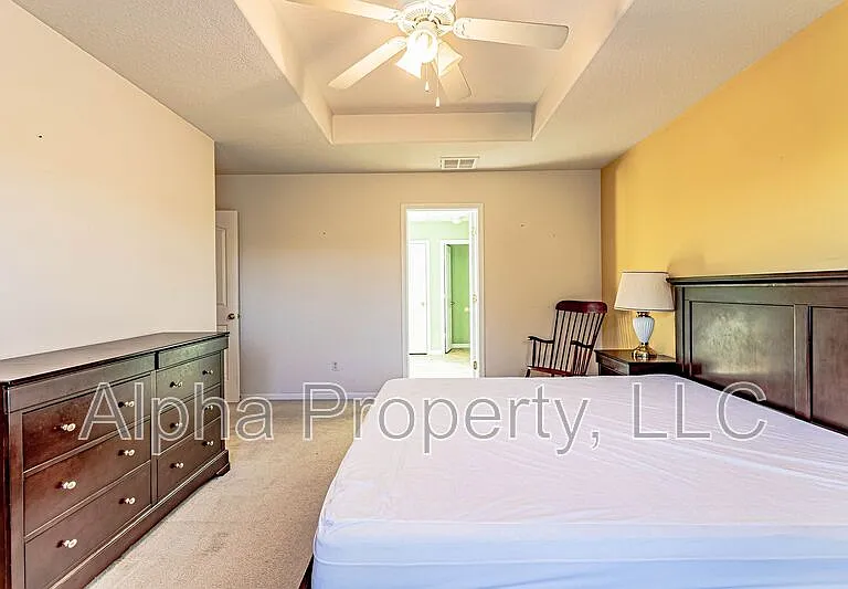 8 Reid Valley Ct — Photo 23