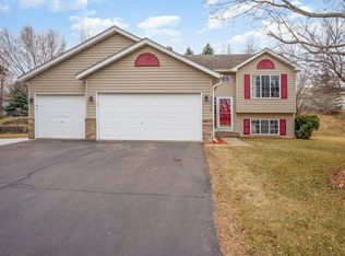 3216 200th St W, Farmington, MN 55024