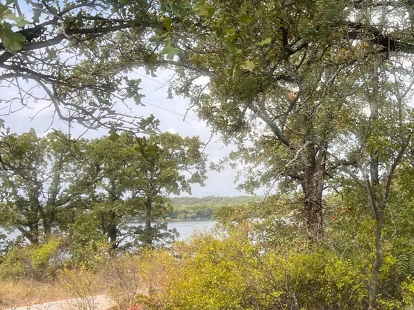 Lakeside Dr, Bowie, TX 76230