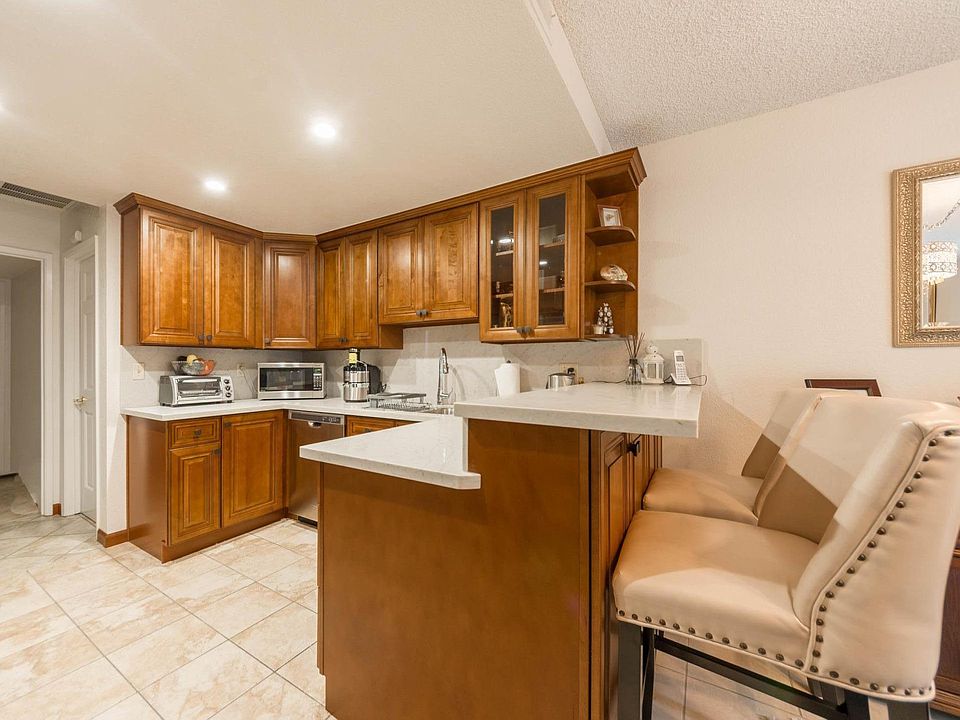 1st image of 4857 Scout Ct