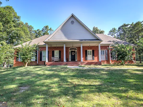 220 Connesena Rd, Kingston, GA 30145
