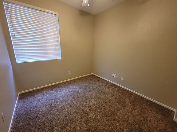 5th image of 3189 Maui St