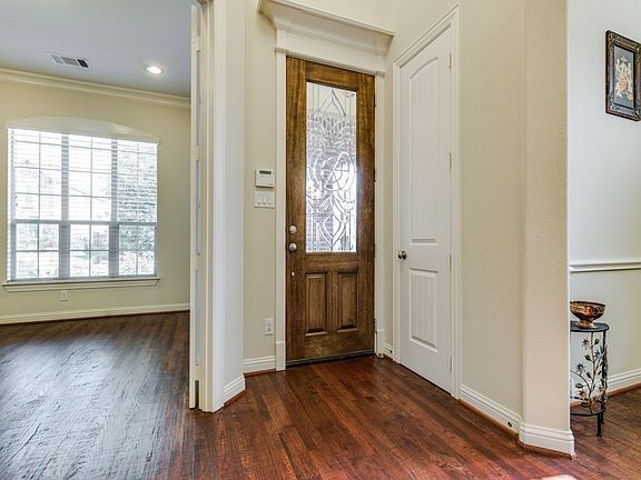 3rd image of 306 San Marcos Dr