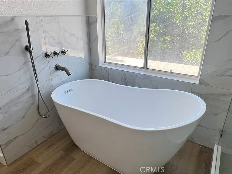 26062 Reynolds St — Photo 19