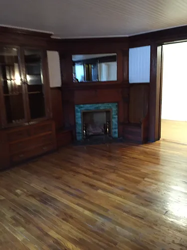 1823 5th Ave #BROWNSTONE Photo 1