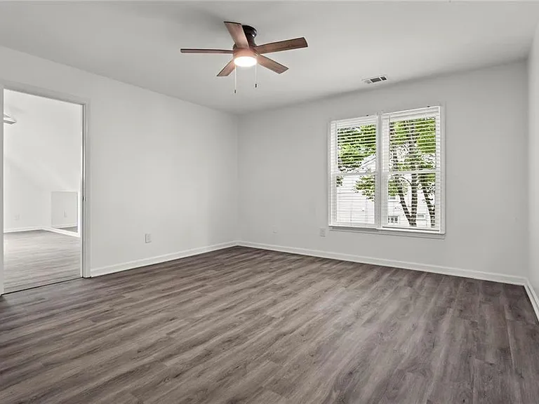 1695 Spinnaker Dr — Photo 25
