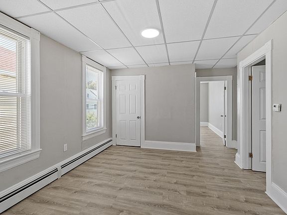 5th image of 140 Bailey St #140