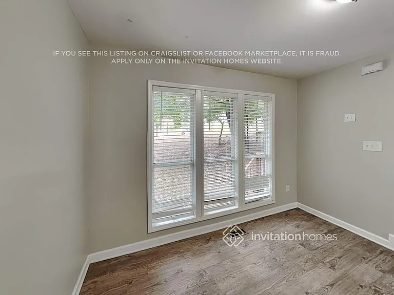 5545 Gibson Dr — Photo 8
