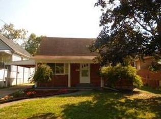 137 W Central Ave, Belle, WV