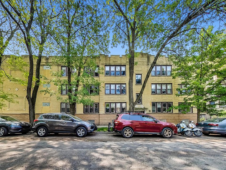1st image of 2709 W Argyle St #2