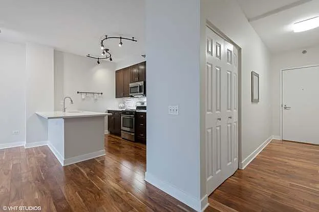 330 N Jefferson St #1806 — Photo 15