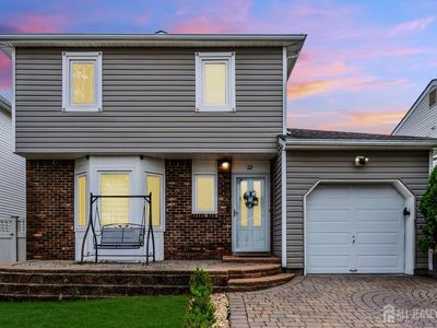 22 Tanbark Dr, Parlin, NJ, 08859