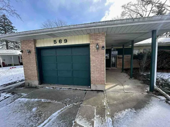 569 Lakewood Blvd, Park Forest, IL 60466
