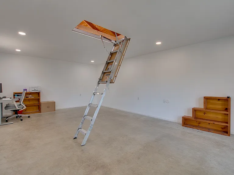 5015 Art St — Photo 33