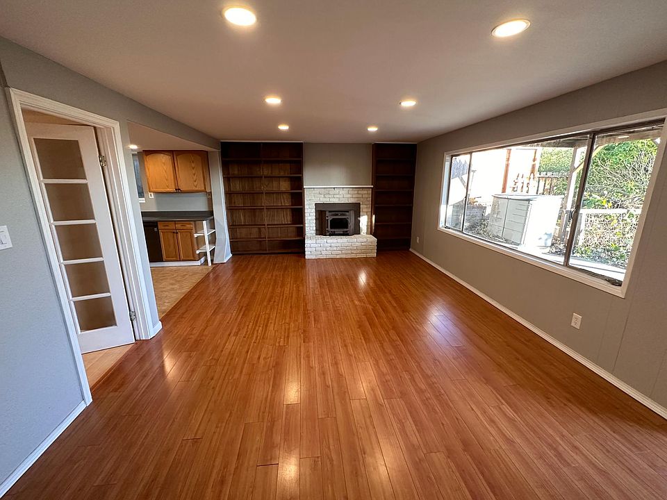 1st image of 6370 Arlington Blvd