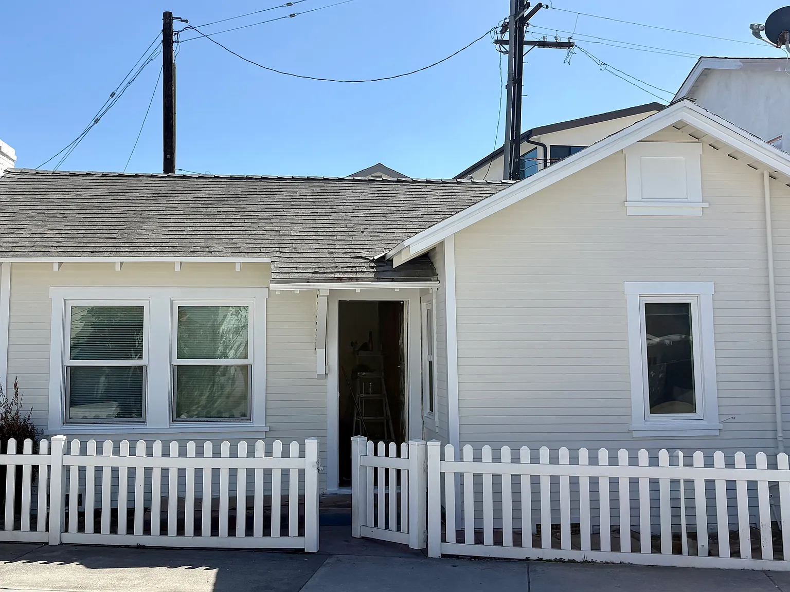 2 bed, 920 sqft, $6,950 — Photo 4
