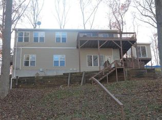 179 Ferry Hill Dr, Clarksville, VA 23927
