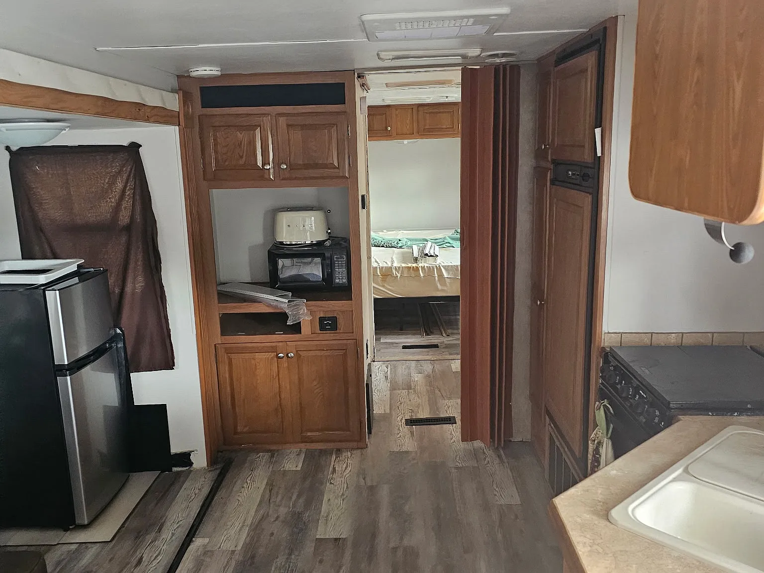 1 bed, 200 sqft, $749 — Photo 4