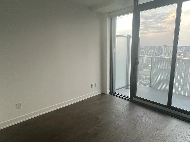 25 Richmond St E #3303 — Photo 6
