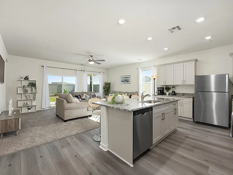 7623 Cranberry Way — Photo 4