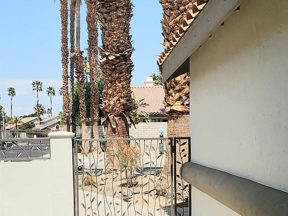 5th image of 78685 Sagebrush Ave