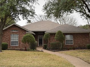 952 Crested Butte Dr, Hewitt, TX 76643